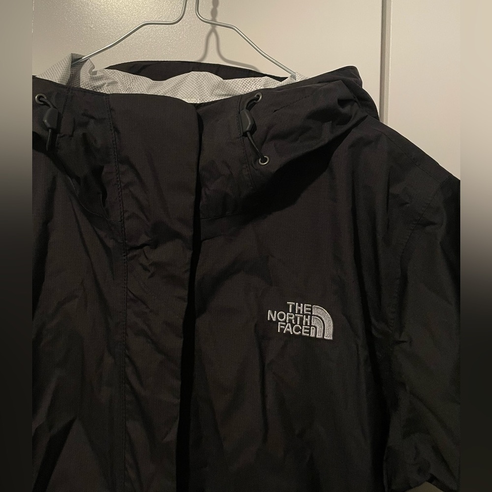 The North Face Women’s Venture waterproof jacket